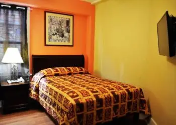 Desmond Hotel 7